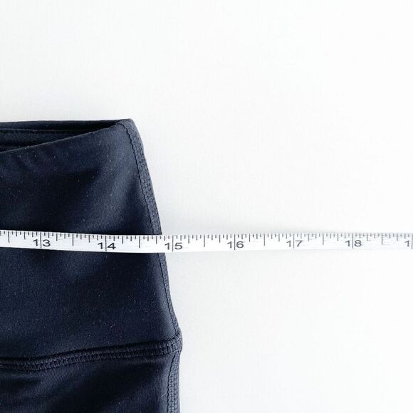 NWOT Carly Jean Los Angeles Womens Mid-Rise Split hole Legging Black Large - Picture 4 of 11